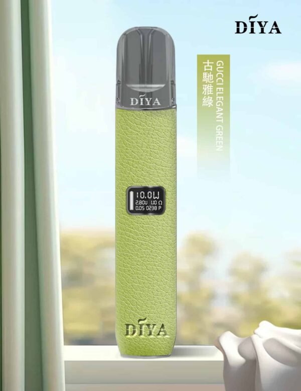 1085e041249f674a426342aa0756c6b.jpg DIYA主機 叮啞皮革材質 兩段式調節 適用Relx煙彈一代